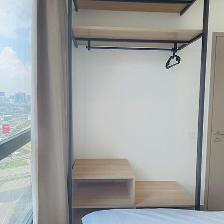 Mossaz Suites Empire City By Starwood 페탈링자야 외부 사진