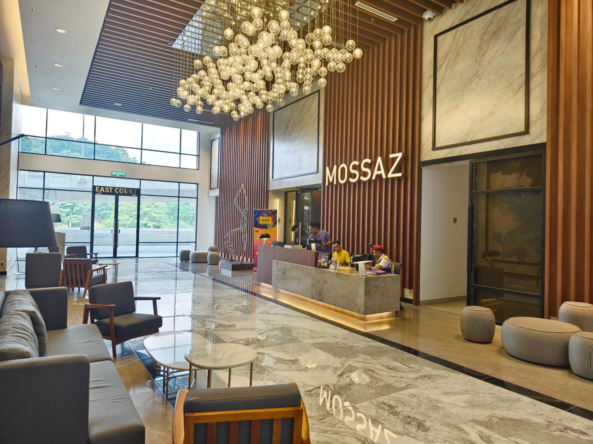 Mossaz Suites Empire City By Starwood 페탈링자야 외부 사진